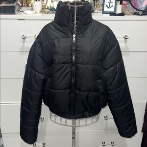 Cropped and Quilted Puffer Jacket, size L